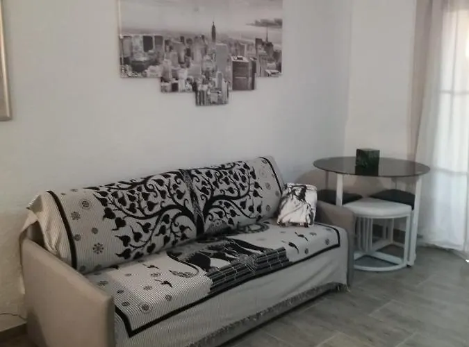 Moderno E Luminoso Port Royal * لوس كريستيانوس